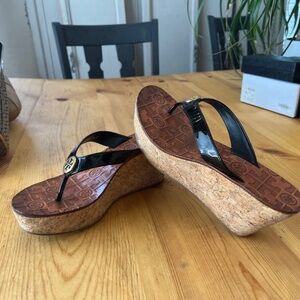 TORY BURCH Thora Black Patent Leather Cork platform Wedge Sandals size 8